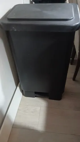 CESTO DE LIXO 130 LITROS