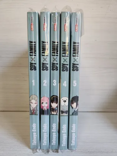 Mangás Spy X Family Vol. 1 ao 5