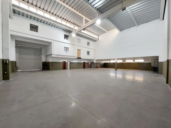 Galpão Industrial para alugar, 792 m² - Jardim Werner Plaas - Americana/SP