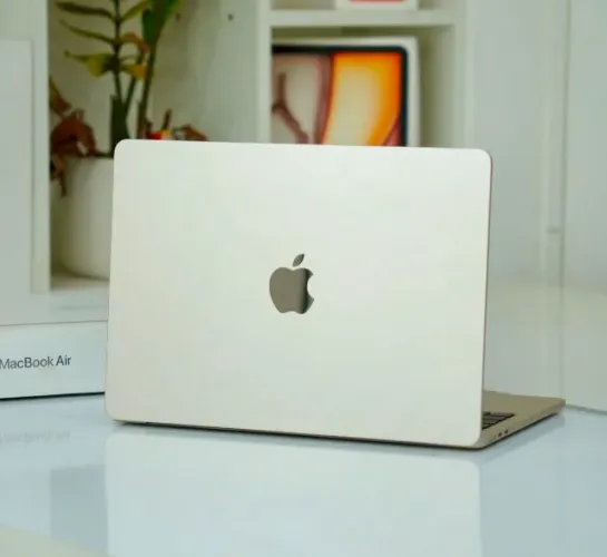 Macbook Air M5 13.6? 16Gb/512Gb Starlight - Lacrado A Pronta Entrega