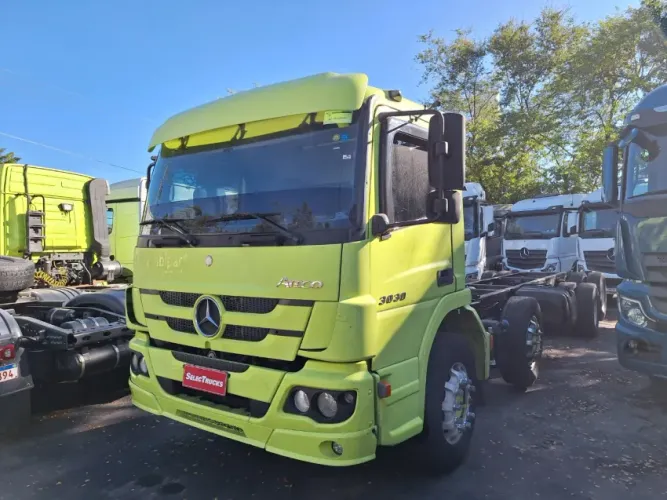 Mercedes Benz Atego 3030 8x2 20/20 baixa km Selectrucks.