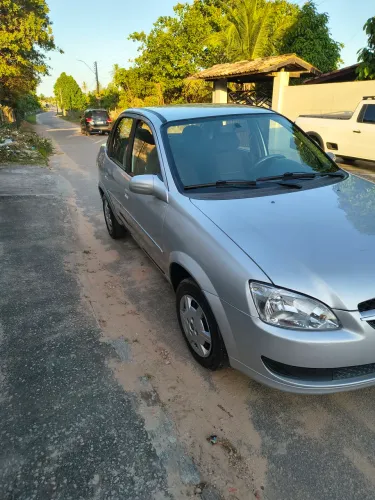 Fiat Uno Vivace Celeb. 1.0 EVO F.flex 8V 5P 2013