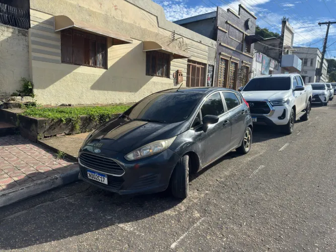 Ford Fiesta 1.5 16V Flex Mec. 5P 2014