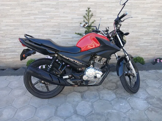 Vendo yamaha factor ano 2022