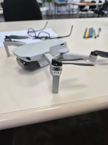 Drone DJJ Mini lindo!!!