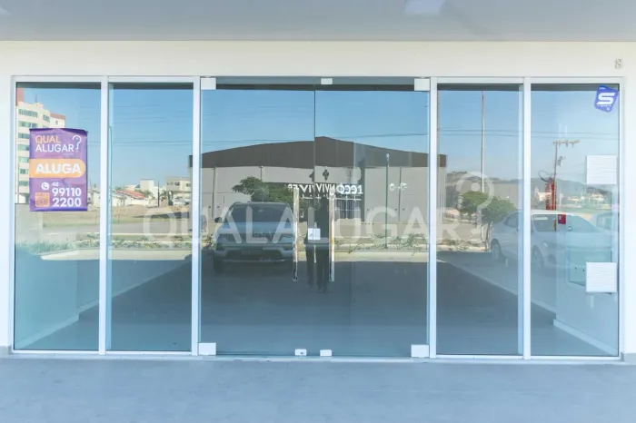 Sala para locação no Villa Park Residencial, em Tubarão