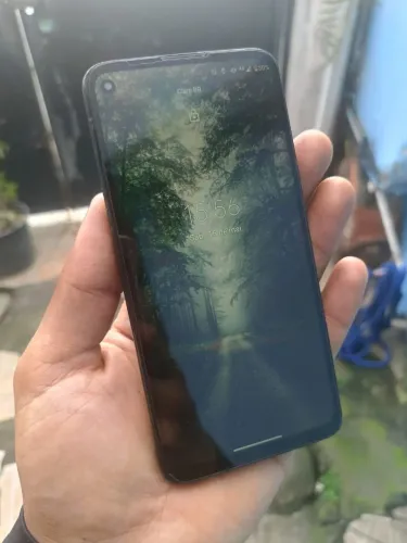 Moto G8 Power 64Gb com 4Gb de RAM