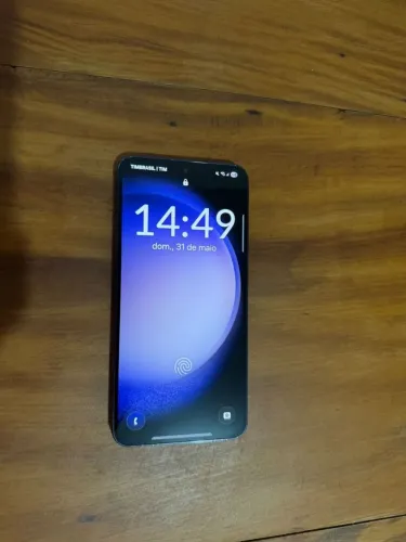 Samsung S23