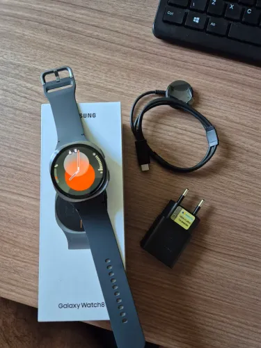 Samsung Galaxy Watch8 Smartwatch 44mm LTE