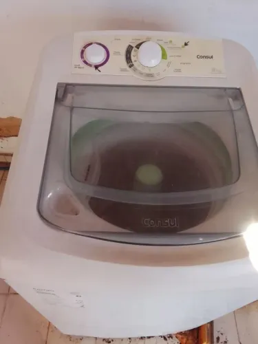 Máquina de lavar roupas Cônsul