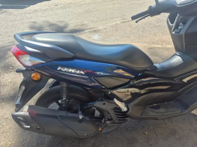 Moto N-Max zerada