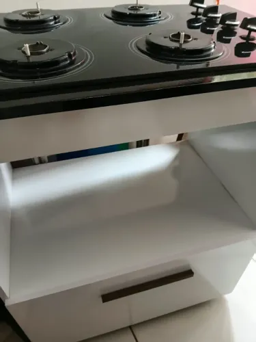 Fogão cooktop + armário 