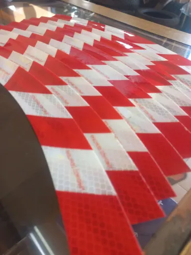 10 adesivos refletivo oficial capacete