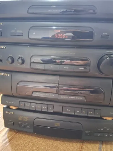 Aparelho de som antigo Sony