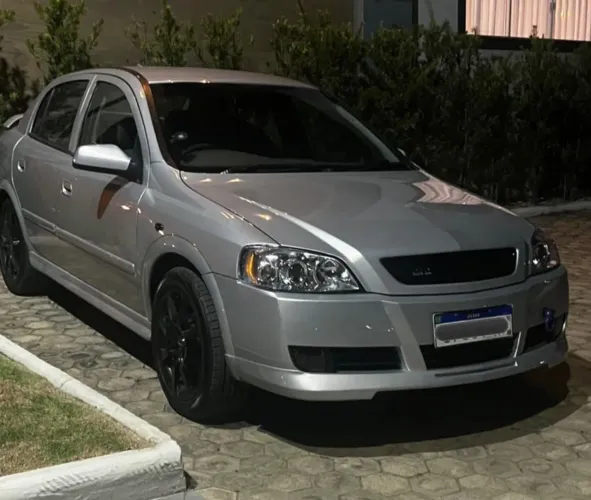Chevrolet Astra 2.0 8V/ CD 2.0 8V Hatchback 5P MEC 2003