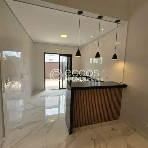 Casa em condomínio à venda, 3 quartos, 1 suíte, 2 vagas, Jardim Residencial Villagio Ipane