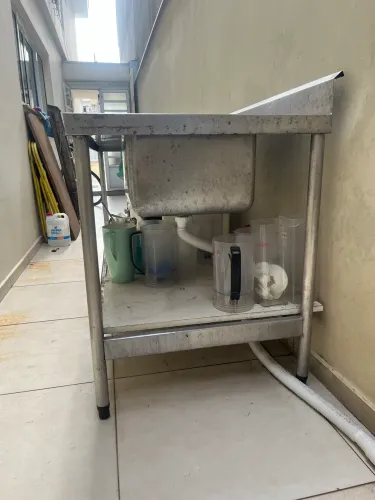 Mesa de inox com Cuba