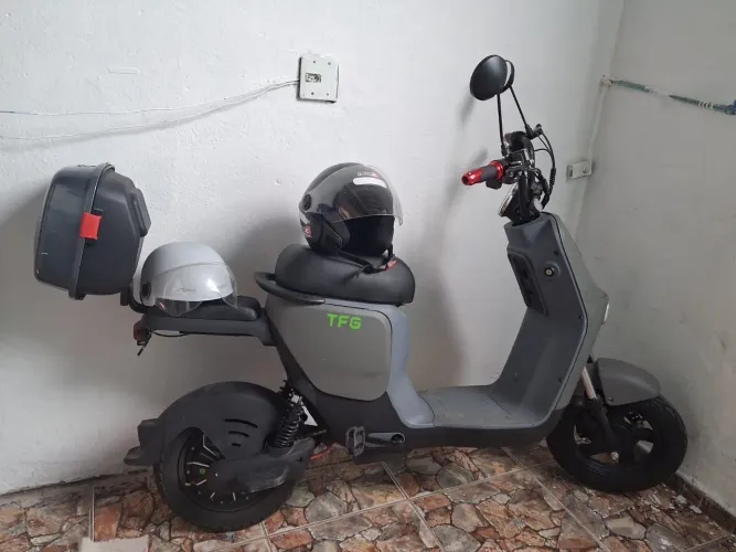 Moto Elétrica TFG completa