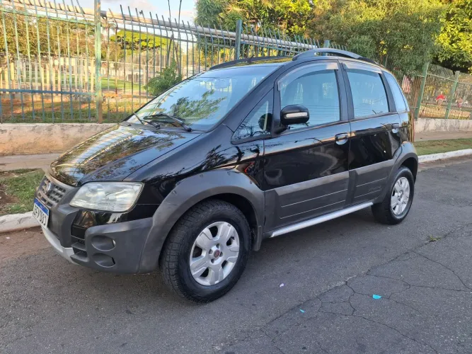 Fiat Idea Advent./ Adv.locker 1.8 MPI Flex 5P 2010