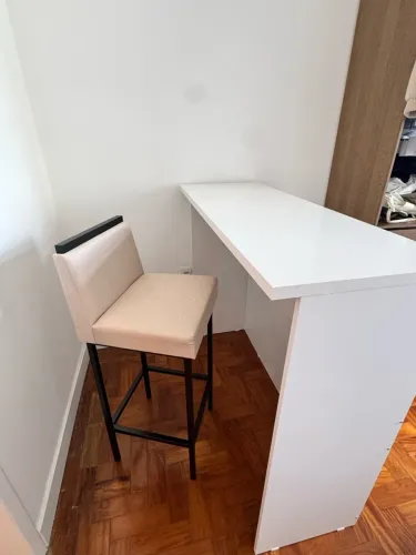 Conjunto bancada e banqueta