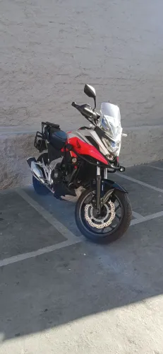 Honda NC 750X.Ano 2025  .18.000 kM sem detalhes. R$ 57.500.
