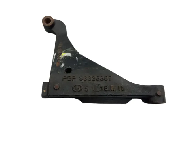Suporte Alternador Celta Prisma Montana Meriva *