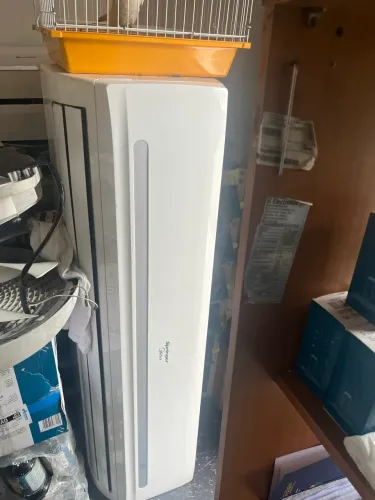EVAPORADORA SPRINGER MIDEIA 30.000 BTUS GÁS R410
