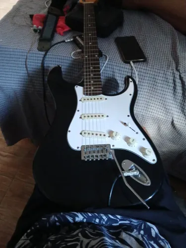 guitarra memphys mg32