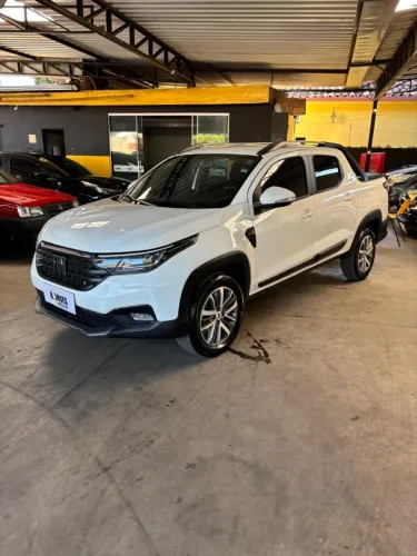 Fiat Strada Volcano 1.3 Flex 8V CD 2023