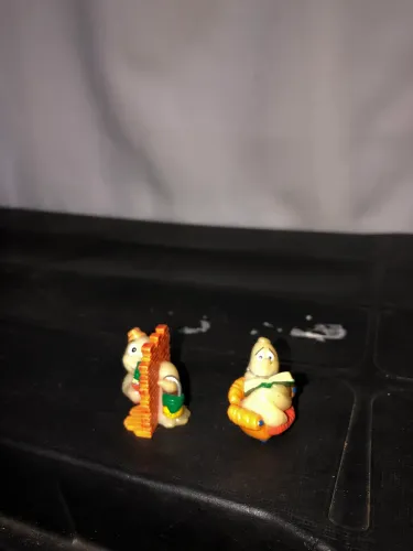 Par Miniaturas Kinder Ovo Fantasmas / Fantasmini Anos 90