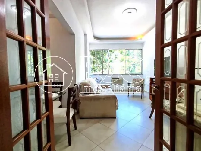 Apartamento : Padrão / Residencial / Tijuca