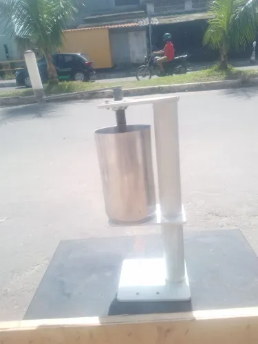 Maquina manual de fazer churros