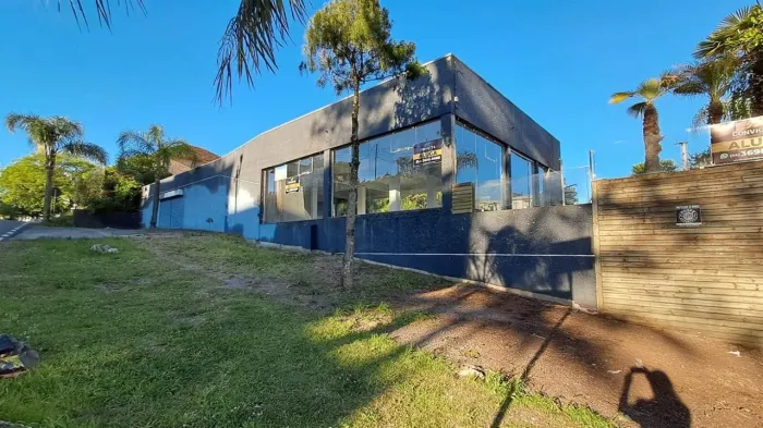 SALA COMERCIAL P/ ALUGUEL DIVIDIDA EM 2 PAVIMENTOS NO BAIRRO SÃO PELEGRINO