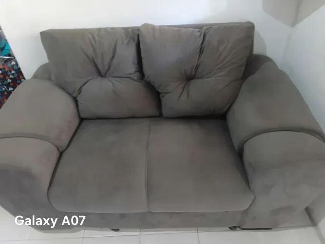 Sofa 2 /3 lugares 700.00