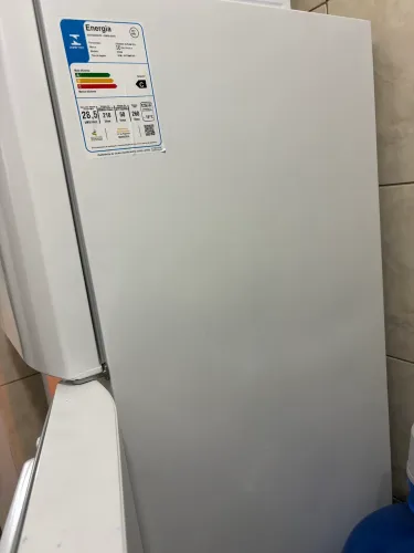 VENDO GELADEIRA 3 MESES DE USO