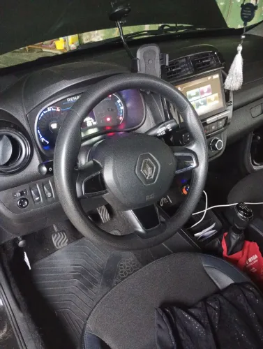 Renault Kwid Intense 1.0 Flex 12V 5P Mec. 2023