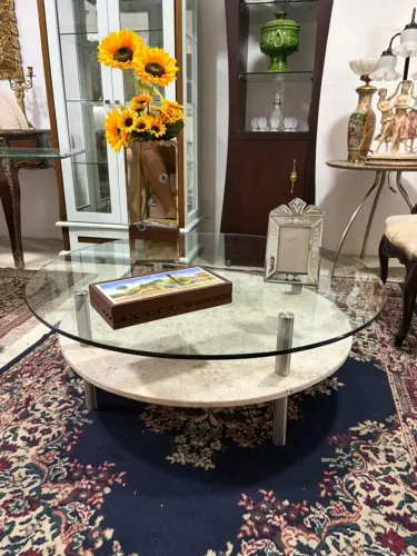 Linda Mesa de Centro em Mármore Travertino Tampo Vidro