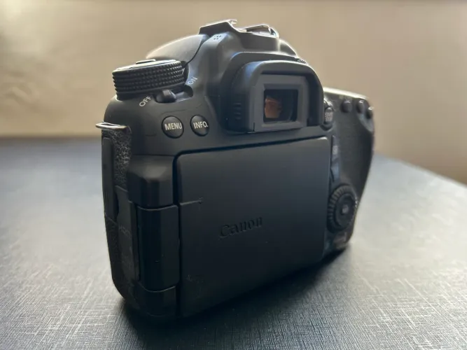 Canon 70D