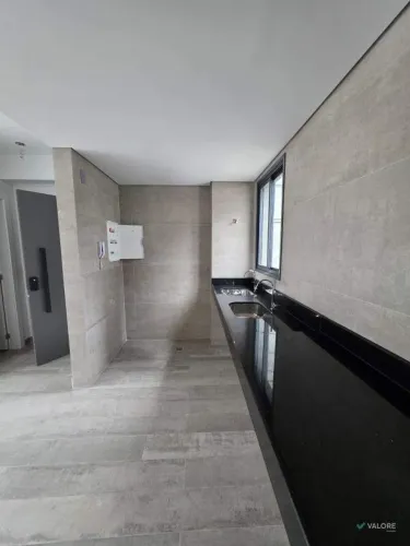 Apartamento de 1 quarto e terraço à venda no Lourdes
