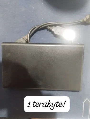 HD EXTERNO 1 TERABYTE  