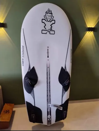 Windsurf Formula 160 + Vela 6.6 ? Equipamento Completo