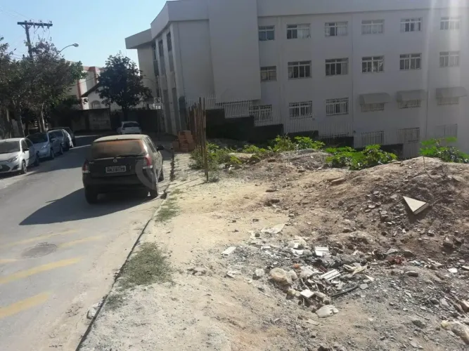 Venda Lote-Área-Terreno São Lucas Belo Horizonte