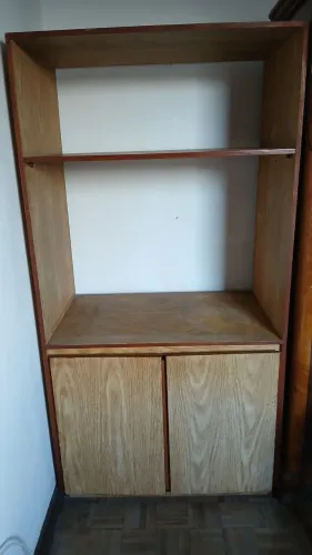 Rack para TV tipo estante