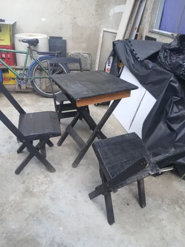 Mesa madeira preta
