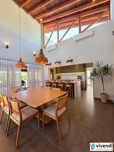 CASA DE ALTO PADRÃO EM CONDOMÍNIO, 3 SUÍTES - SALTO-SP