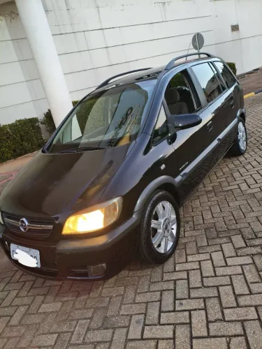 Chevrolet Zafira Elegance 2.0 MPFI Flexpower 8V 5P 2005