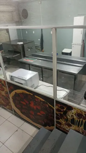 Vendo pizzaria faturando/parcelo