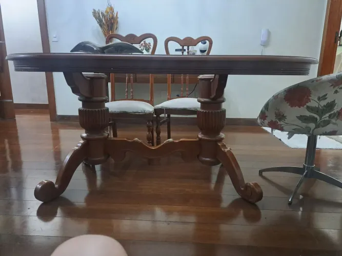 Mesa antiga para restauraçao