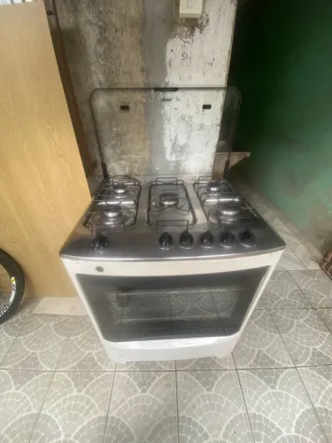 Vende-se Fogão 5 bocas