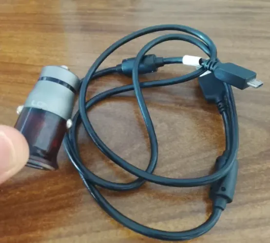 carregador de celular para carro, liga no 12V